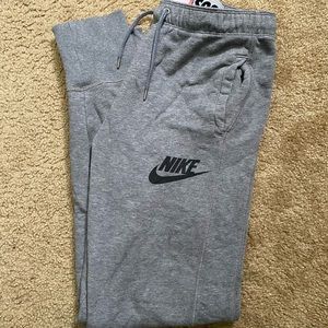 Womens Nike Grey Sweatpants Small